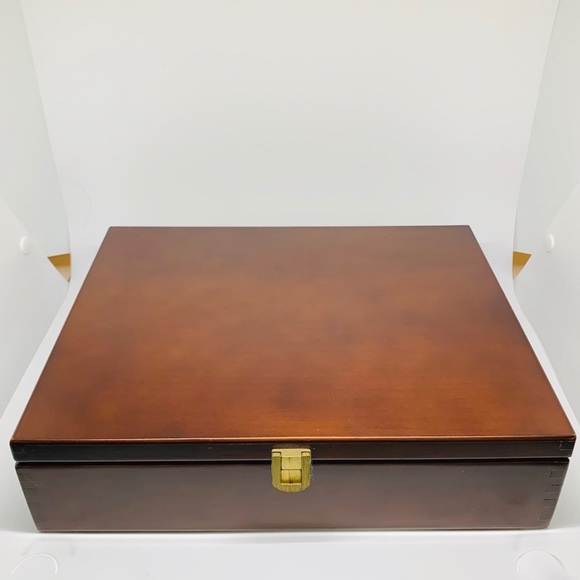 TEA CHEST VTG CHERRY WOOD DOVETAILED TEA CHEST - Picture 2 of 14